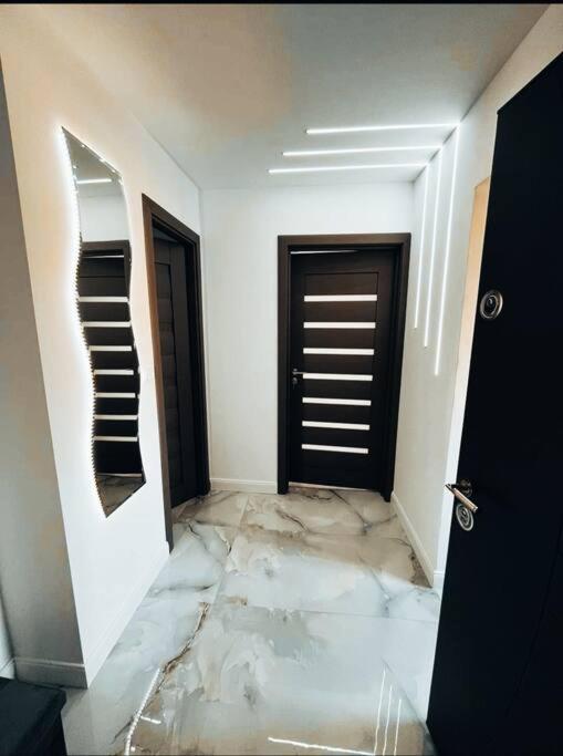 Garsoniera Premium Apartment Orastie Exterior photo